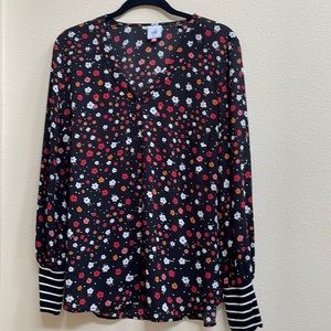 Cabi Be Happy blouse Size medium